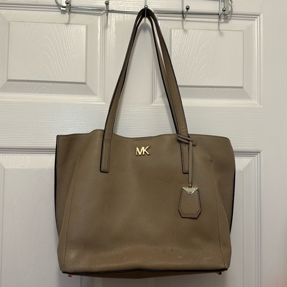 Michael Kors bag!!
